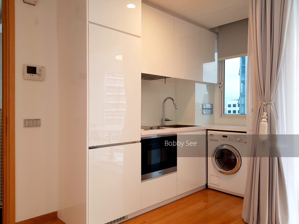 The Peak @ Cairnhill I (D9), Apartment #183530712
